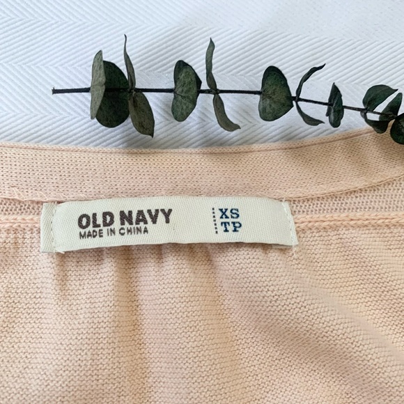 Old Navy Button Front Cardigan - Picture 3 of 4